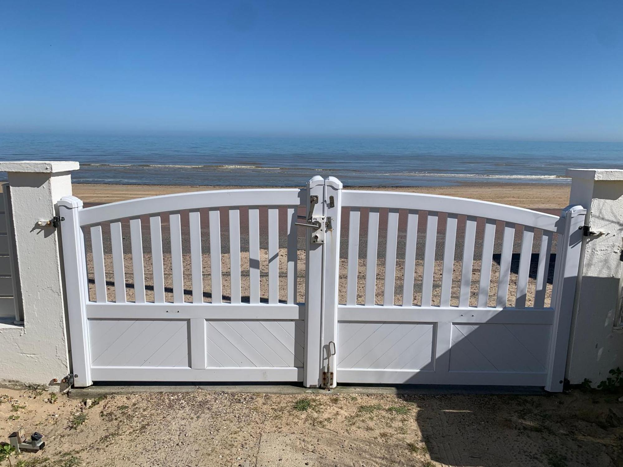 Villa De La Plage, Front De Mer, Juno Beach Bernières-sur-Mer Extérieur photo